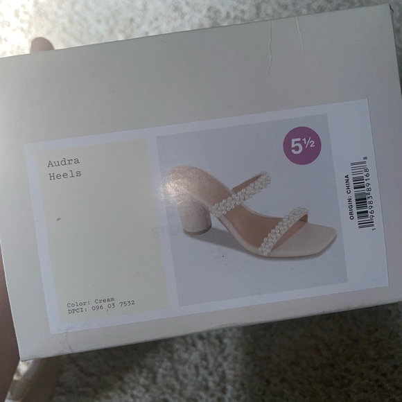 Audra Heels - Picture 3 of 3